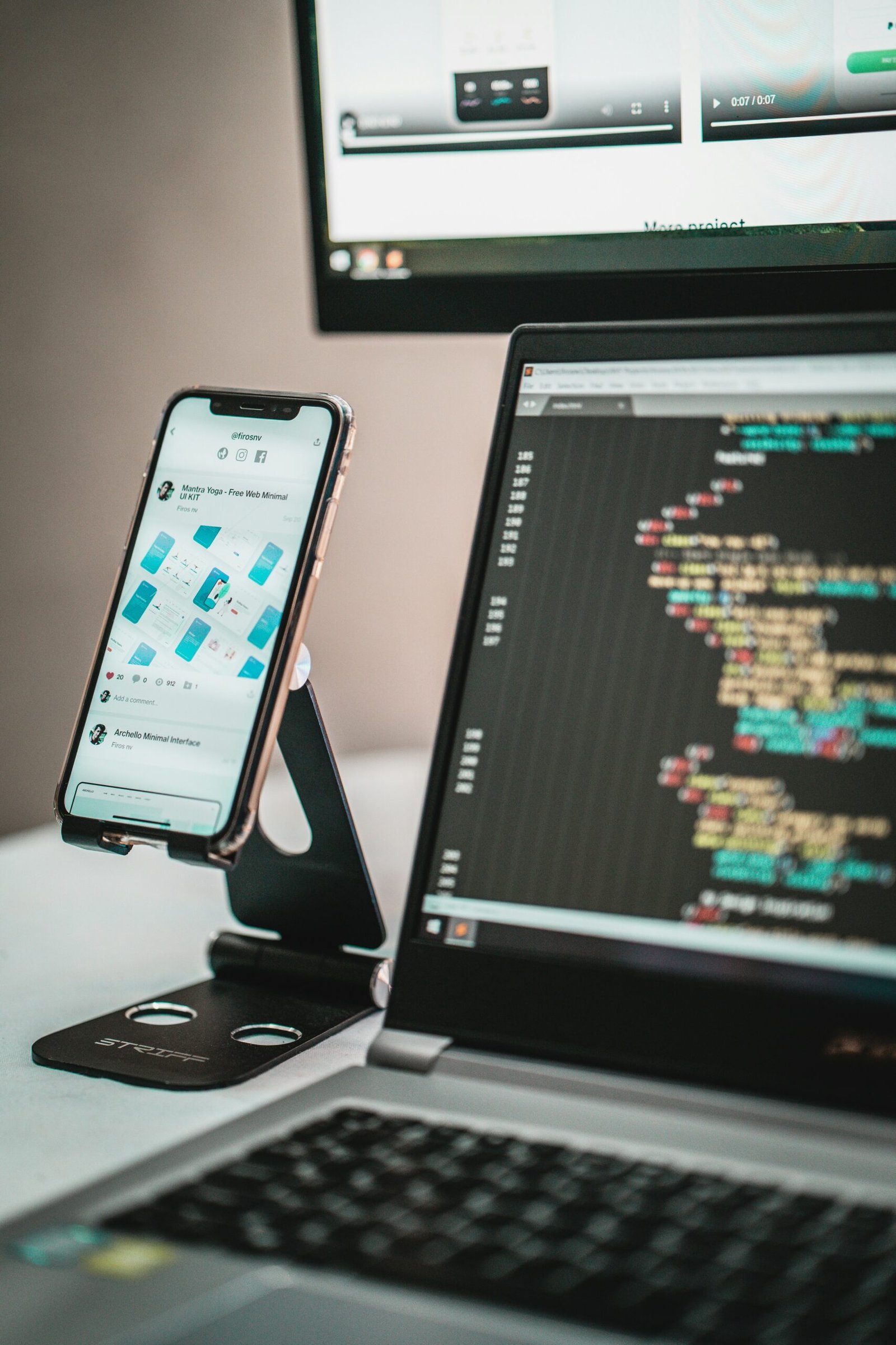 Low-Code Platforms: The Future of Faster App Development